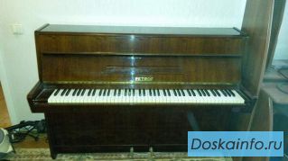 Продам фортепиано Petroff