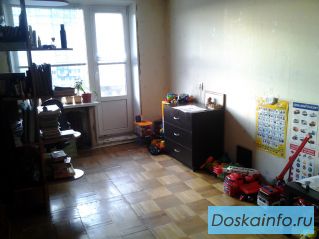 Продам 3-х к.кв.58 м Луначарского д100
