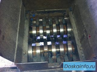 Продам шредер для отходов, 2009 г.в. 500 – 700 кг-ч. ПЭ, дерево, бумага, пластики. 