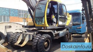 Колесный экскаватор Volvo EW130 2004 года выпуска