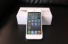 Iphone 5, 16GB, цвет - белый, черный