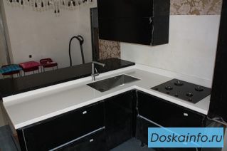 Столешницы, раковины, подоконники, барные стойки, стойки ресепшен  из  искусственного  камня. 
