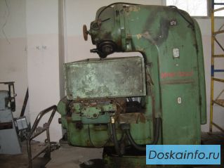 Продам станок вертикально-фрезерный Heckert FSS-400v,