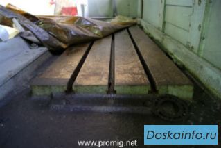 Плоскошлифовальный станок 3Д725