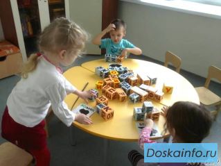 Научиться  читать по  кубикам  Зайцева.