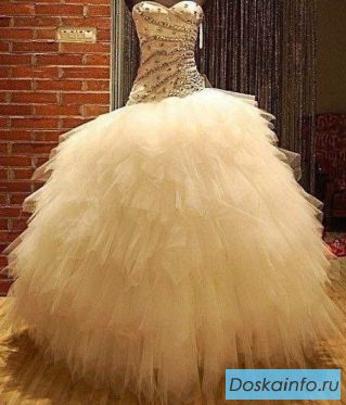 Продам очень красивое свадебное платье от VERA WANG (Вера Вонг),