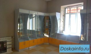 Торговое оборудование для оптики