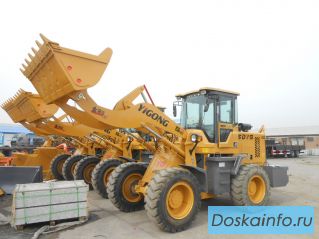 Фронтальный погрузчик Yigong ZL30 