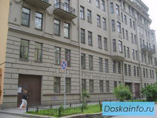 Продам 3-х комнатную квартиру 100м.кв.  ул. Всеволода Вишневского д. 11 Петроградский р-н.