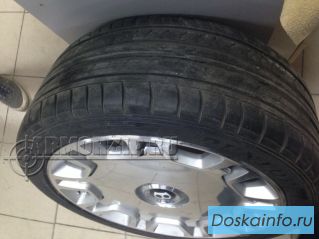 Колеса на Bentley (Бентли)летние 265/40 ZR21 Dunlop
