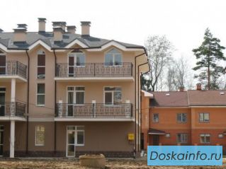 Продам        Таунхаус          230 кв.м.на берегу озера