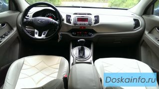 Продам KIA Sportage III 4WD 2011