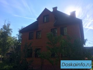Продаю коттедж ПМЖ 280 кв.м. в Чехове ул.Офицерский поселок д.35К2