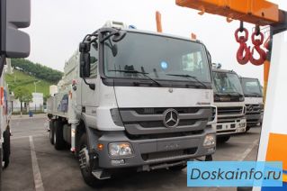 Автобетононасос ZOOMLION ZLJ5296THB 38X-5RZ на шасси Mercedes Actros, 2012 года 