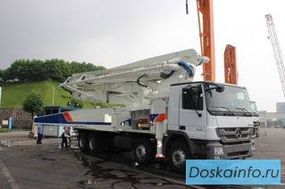 Автобетононасос ZOOMLION 56X-6RZ на шасси Mercedes Actros, 2013г