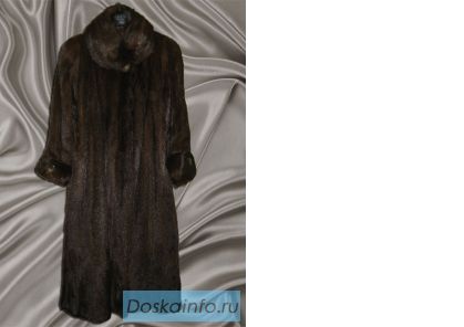 Продам: норковую шубу, шапку из вязанного кролики, пуховики.