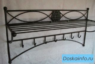 Кованые банкетки, вешалки, галошницы, зеркала