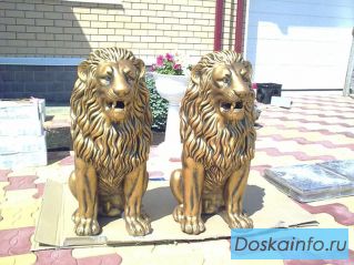 Бетонная скульптура королевский лев!