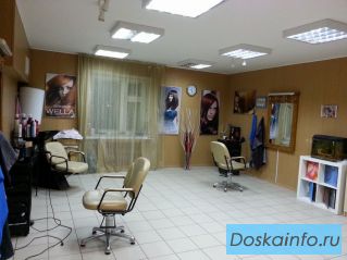 Парикмахер на аренду в салон красоты в Казани.