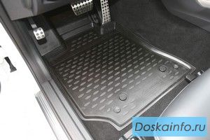 Авто коврики на любое авто в наличии.