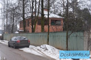 Загородный дом 226 м кв. на участке 8 соток.