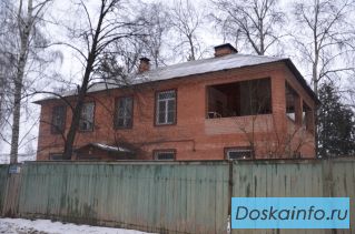 Двухэтажный дом 226.4 м² на участке 8 соток.