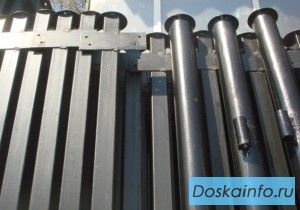 Продам Столбы металлические
