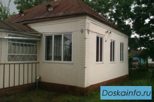 Продается блочный дом в ст. Мингрельской.