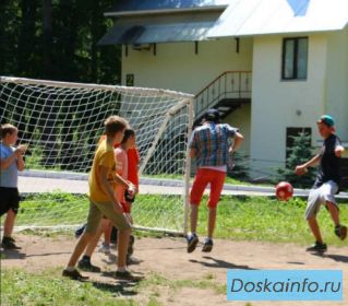 Детский отдых в лагере  в летние каникулы
