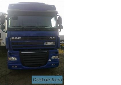 Продаю DAF  цвет синий год  2007