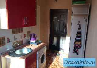 Сдам квартиру по типу 'гостинка' на Тимакова 31/1