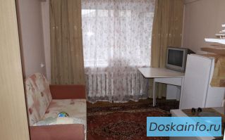 Сдам гостинку срочно Белинского улица, дом 30.