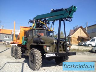 В продаже Урал Лесовоз с гидроманипулятором (ДВС ЯМЗ236)