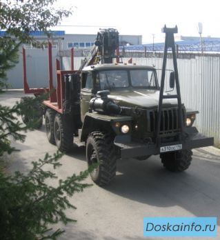Продам Урал Лесовоз (с площадкой ДВС ЯМЗ, 6х6, 210л.с.)