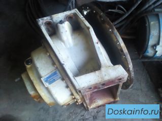 Редуктор ZF P3301 автобетоносмесителя, миксера