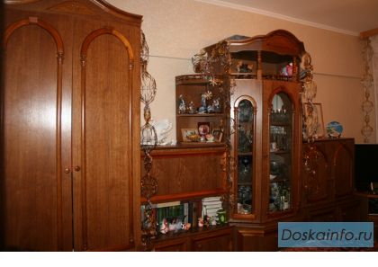 Продам СТенкУ 4 секционную