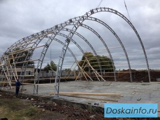 Металлические  арочные фермы 