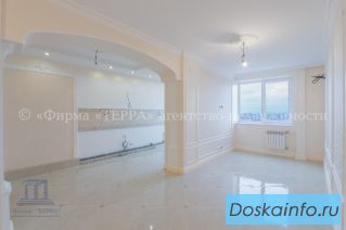 3 комнатная квартира в новом доме с отличным ремонтом на зжм в Ростове