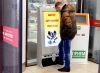 Видеостойка с машинкой для чистки обуви