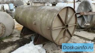 Емкость нержавеющая,объем — 3 куб.м., горизонтальная