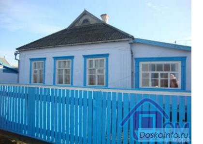 Дом с гаражом в Старотитаровской 