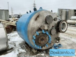 Сборник нержавеющий, объем — 3,2 куб. м., рубашка, инв 1245