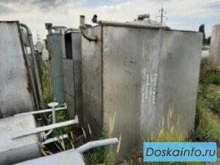 Емкости нержавеющие, объем — 3 куб.м., вертикальные