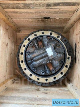 Редуктор хода бортовой в сборе с гидромотором Hitachi в Хабаровске