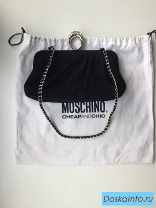 Сумка клатч новая moschino италия оригинал черная замша стразы сваровски кристаллы swarovski белые к