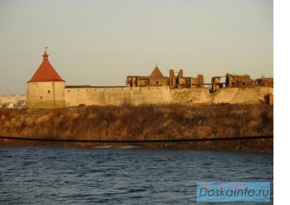 Продаётся участок в элитном месте, 70м. до Ладоги