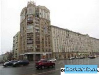 Пpодаю 3-х комн. кваpтиру. Москва.ЦАО.