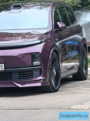 Продам автомобиль Li Auto L9 2023 г.в.