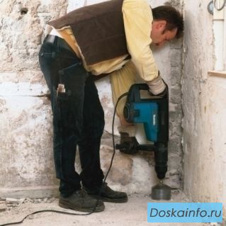 Продаю перфоратор MAKITA