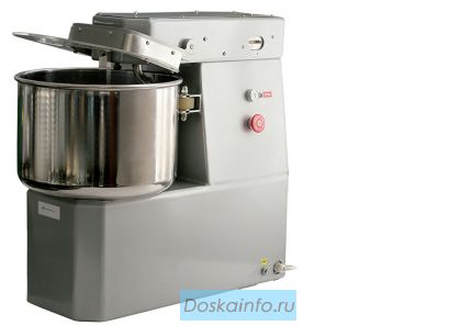 Мясорубки,картофелечистки,овощерезки,тестомесы.